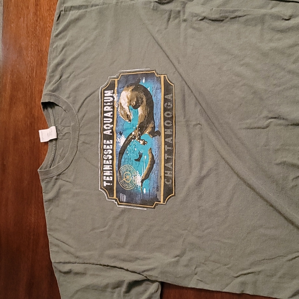 Tennessee Aquarium T Shirt.